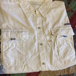 Columbia extra large, white men’s shirt